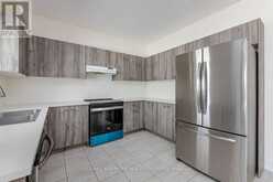 58 ATLANTIS DRIVE | Orillia Ontario | Slide Image Nine