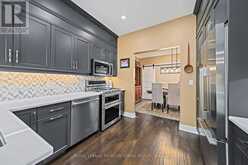12 FAIRWAY LANE | Guelph Ontario | Slide Image Eighteen