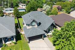 112 SCHMIDT DRIVE | Arthur Ontario | Slide Image Four