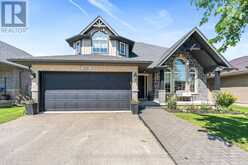 112 SCHMIDT DRIVE | Arthur Ontario | Slide Image Two