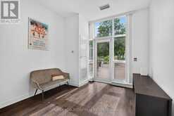 102SE - 9199 YONGE STREET N | Richmond Hill Ontario | Slide Image Thirteen