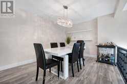 6 POPLAR CRESCENT | Aurora Ontario | Slide Image Fifteen