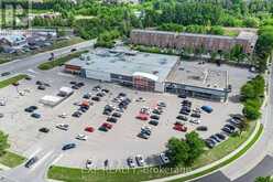 6 POPLAR CRESCENT | Aurora Ontario | Slide Image Forty