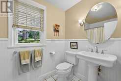 140 SHANTY BAY ROAD | Barrie Ontario | Slide Image Thirty-two