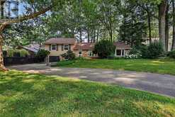140 SHANTY BAY ROAD | Barrie Ontario | Slide Image Three