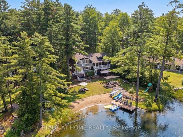 3583 RIVERDALE DRIVE Washago Ontario, L0K 2B0 - 5 Bedrooms Waterfront Home For sale