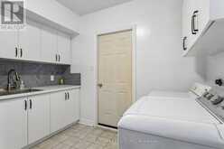 3176 DOVETAIL MEWS | Mississauga Ontario | Slide Image Nineteen