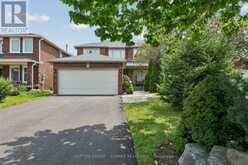 3176 DOVETAIL MEWS | Mississauga Ontario | Slide Image Two