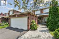 3176 DOVETAIL MEWS | Mississauga Ontario | Slide Image Three