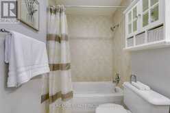 28 OSBORNE CRESCENT | Oakville Ontario | Slide Image Thirty-two