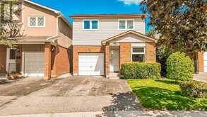 32 WINTERFOLD DRIVE | Brampton Ontario | Slide Image One