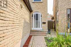 94 HORD CRESCENT | Vaughan Ontario | Slide Image Five