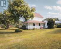 14 GEORGE STREET | Sables-Spanish Rivers Ontario | Slide Image Four