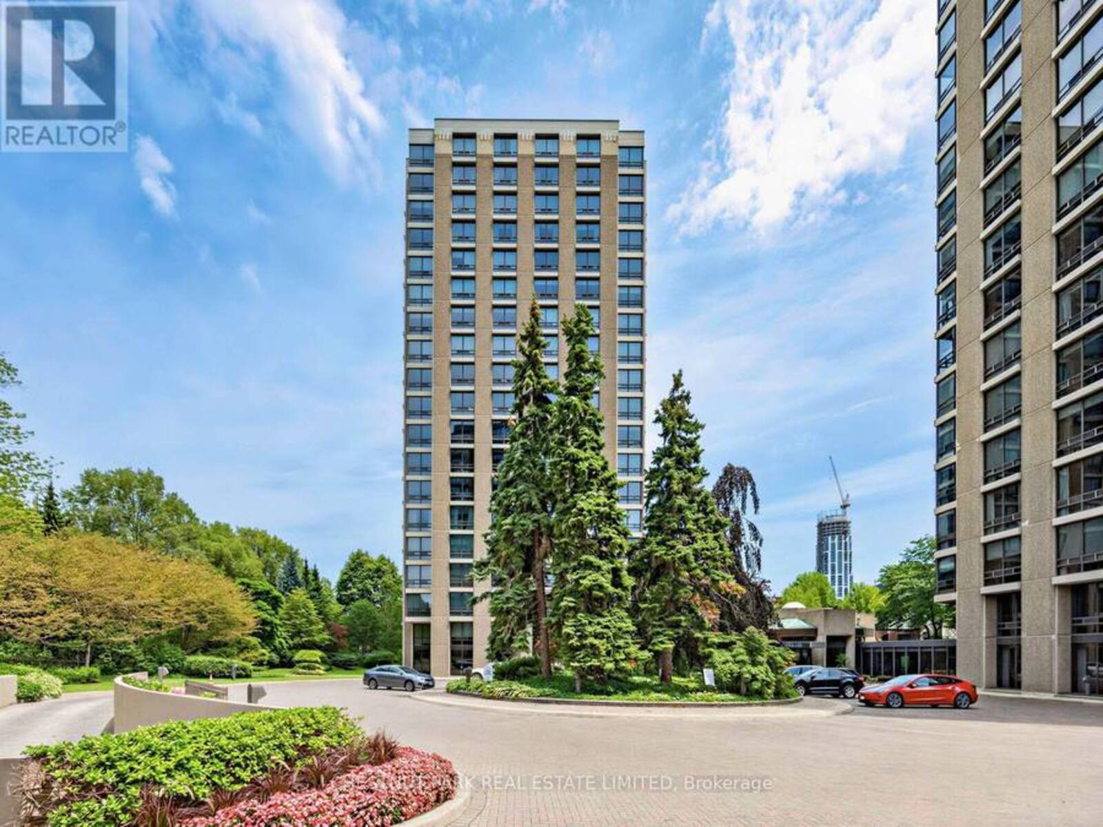 304 - 625 AVENUE ROAD, Toronto, Ontario M4V 2K7
