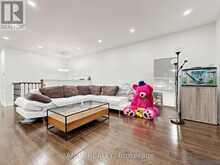 8 APPLEFIELD DRIVE | Toronto Ontario | Slide Image Thirteen
