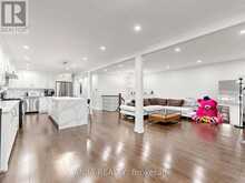 8 APPLEFIELD DRIVE | Toronto Ontario | Slide Image Eighteen