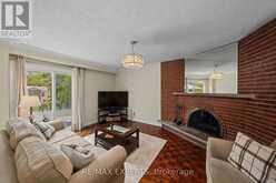 2387 CHILSWORTHY AVENUE | Mississauga Ontario | Slide Image Sixteen