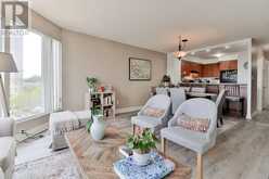 510 - 2269 LAKE SHORE BOULEVARD W | Toronto Ontario | Slide Image Six