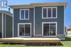 68 ROSEDALE TRAIL | Fenelon Falls Ontario | Slide Image Seventeen