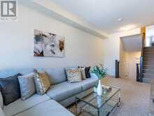 279 SKINNER ROAD N | Hamilton Ontario | Slide Image Eleven