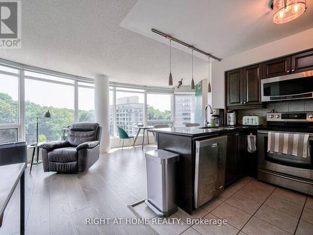 813 - 18 VALLEY WOODS ROAD Toronto Ontario, M3A 0A1 - 2 Bedrooms Condo For Sale