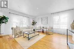 941 LAKE DRIVE N | Georgina Ontario | Slide Image Eight