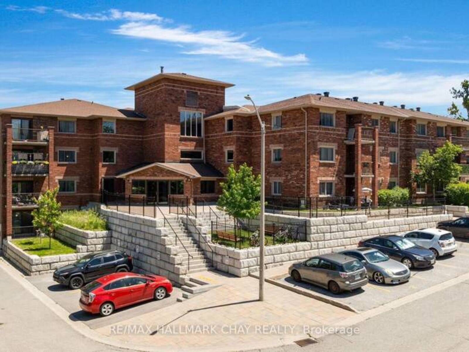 103 - 1 QUAIL CRESCENT, Barrie, Ontario L4N 6W9