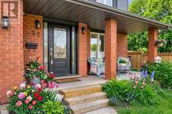 52 BECKETT DRIVE | Brantford Ontario | Slide Image Three