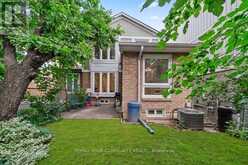 15 CLEMATIS ROAD | Toronto Ontario | Slide Image Twenty-three