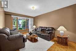 33 MAREVAN PLACE | Vaughan Ontario | Slide Image Eight