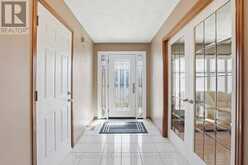 32 HIGHBURY DRIVE | Hamilton Ontario | Slide Image Three