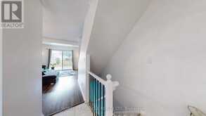 4 WILLIAM CURTIS CIRCLE | Newmarket Ontario | Slide Image Thirty
