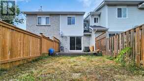 4 WILLIAM CURTIS CIRCLE | Newmarket Ontario | Slide Image Thirty-four