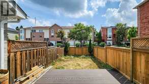 4 WILLIAM CURTIS CIRCLE | Newmarket Ontario | Slide Image Thirty-six