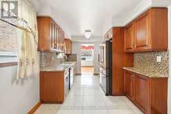 15 COG HILL DRIVE | Vaughan Ontario | Slide Image Ten