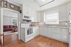938 CLOVERLEAF DRIVE | Burlington Ontario | Slide Image Fifteen