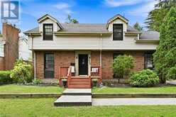 938 CLOVERLEAF DRIVE | Burlington Ontario | Slide Image Two