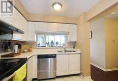 806 - 400 WEBB DRIVE | Mississauga Ontario | Slide Image Ten
