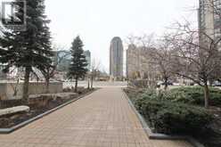 806 - 400 WEBB DRIVE | Mississauga Ontario | Slide Image Four