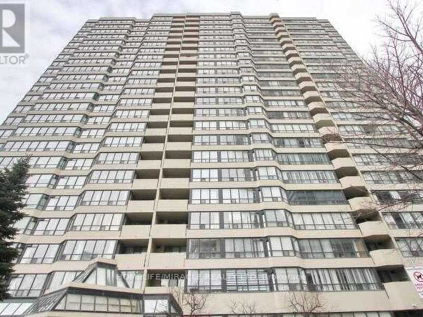 806 - 400 WEBB DRIVE, Mississauga, Ontario L5B 3Z7