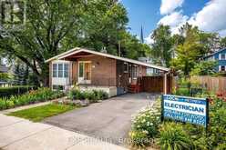 30 HARRISON AVENUE | Aurora Ontario | Slide Image Two