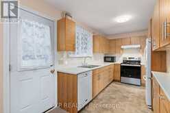 30 HARRISON AVENUE | Aurora Ontario | Slide Image Nine