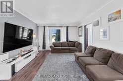 81 HAGAR AVENUE | Toronto Ontario | Slide Image Ten