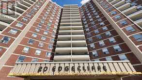 915 - 20 EDGECLIFF GOLFWAY | Toronto Ontario | Slide Image Two