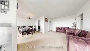 915 - 20 EDGECLIFF GOLFWAY | Toronto Ontario | Slide Image Nine