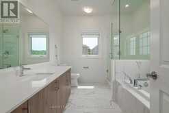4 MEADOW VISTA CRESCENT | East Gwillimbury Ontario | Slide Image Thirty