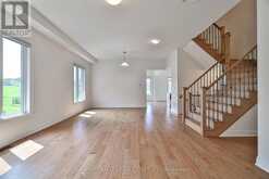 4 MEADOW VISTA CRESCENT | East Gwillimbury Ontario | Slide Image Eight