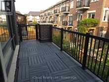 31 GLOBEMASTER LANE | Richmond Hill Ontario | Slide Image Eleven
