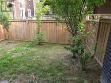 31 GLOBEMASTER LANE | Richmond Hill Ontario | Slide Image Twenty-eight
