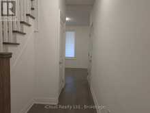 31 GLOBEMASTER LANE | Richmond Hill Ontario | Slide Image Three